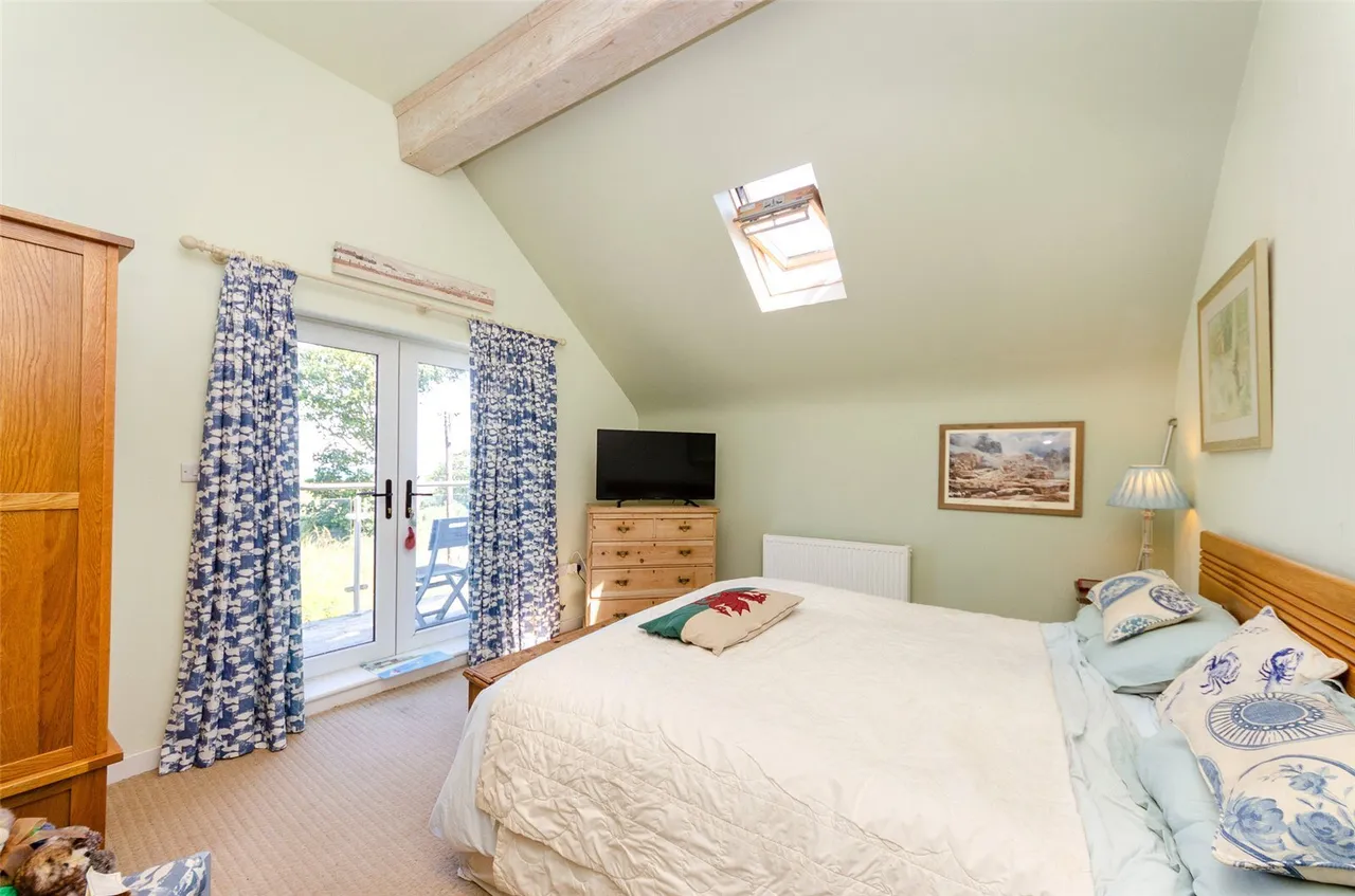 Bull Bay, Amlwch, LL68, photo 8