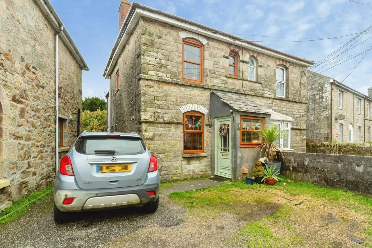 3 bed house for sale, Fore Street, St. Dennis, PL26