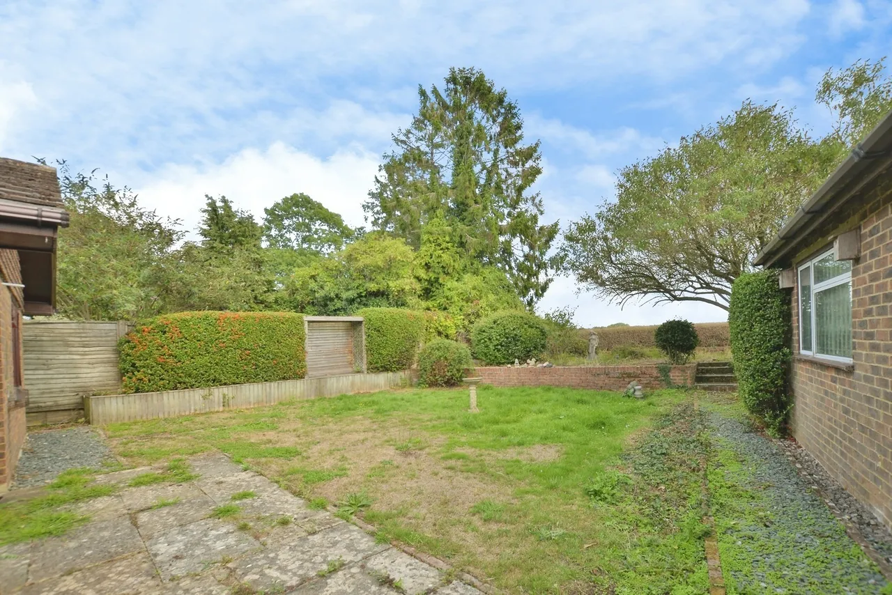 Pluckley Road, Charing, TN27, photo 15
