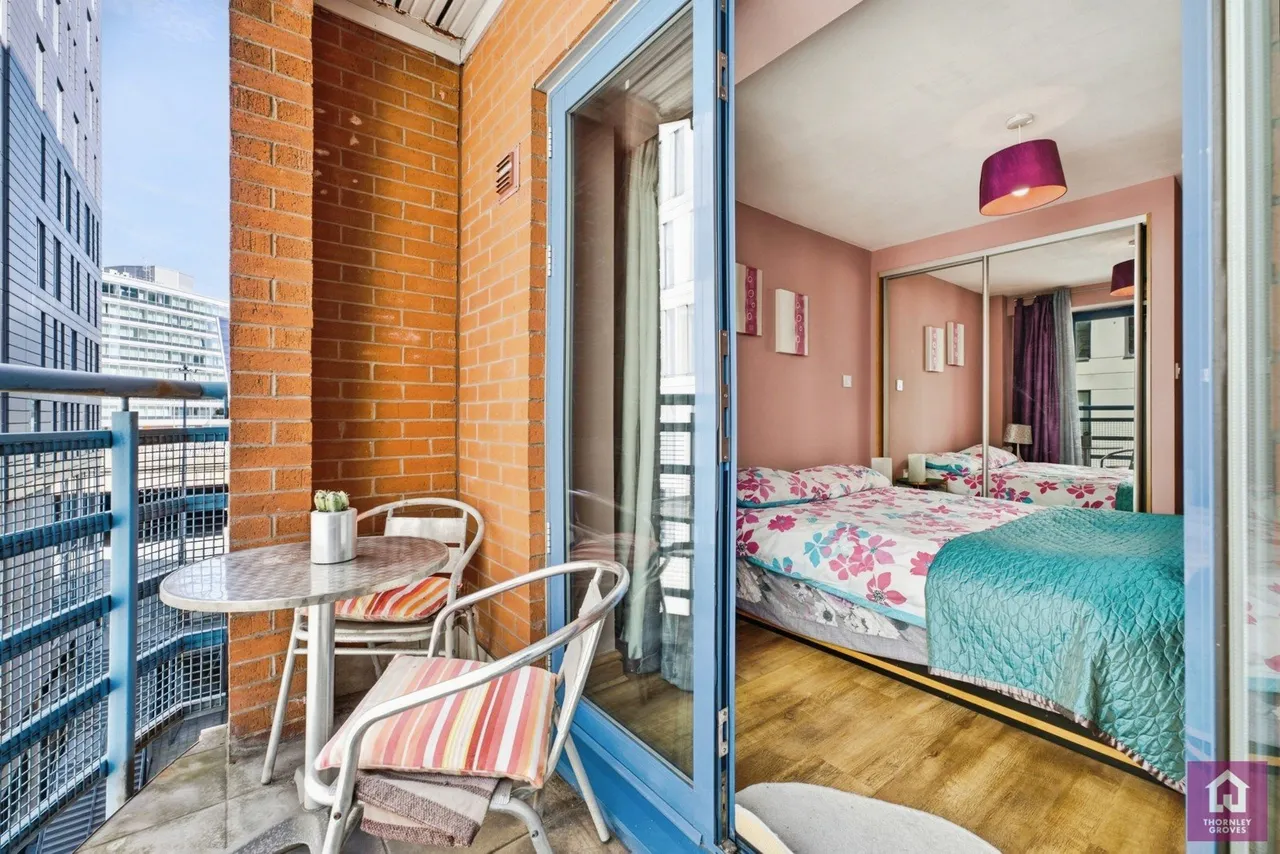 Whitworth Street, Piccadilly, M1, photo 12