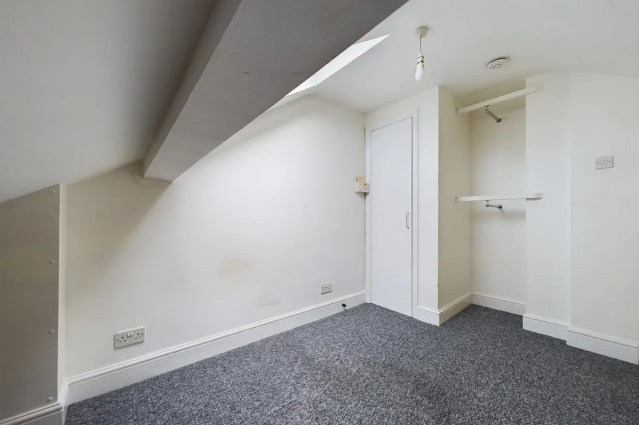 Cheriton Road, Folkestone, CT20, photo 7
