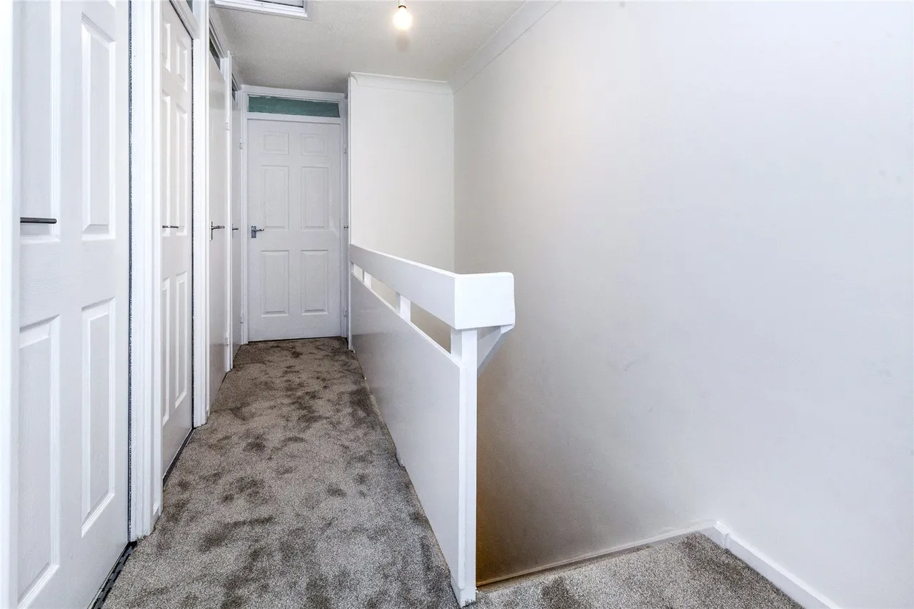Dawson Close, Hayes Fees Apply, UB3, photo 13