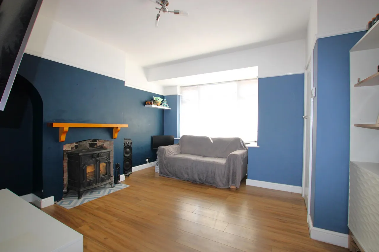 Talbot Road, Rushden, NN10, photo 2