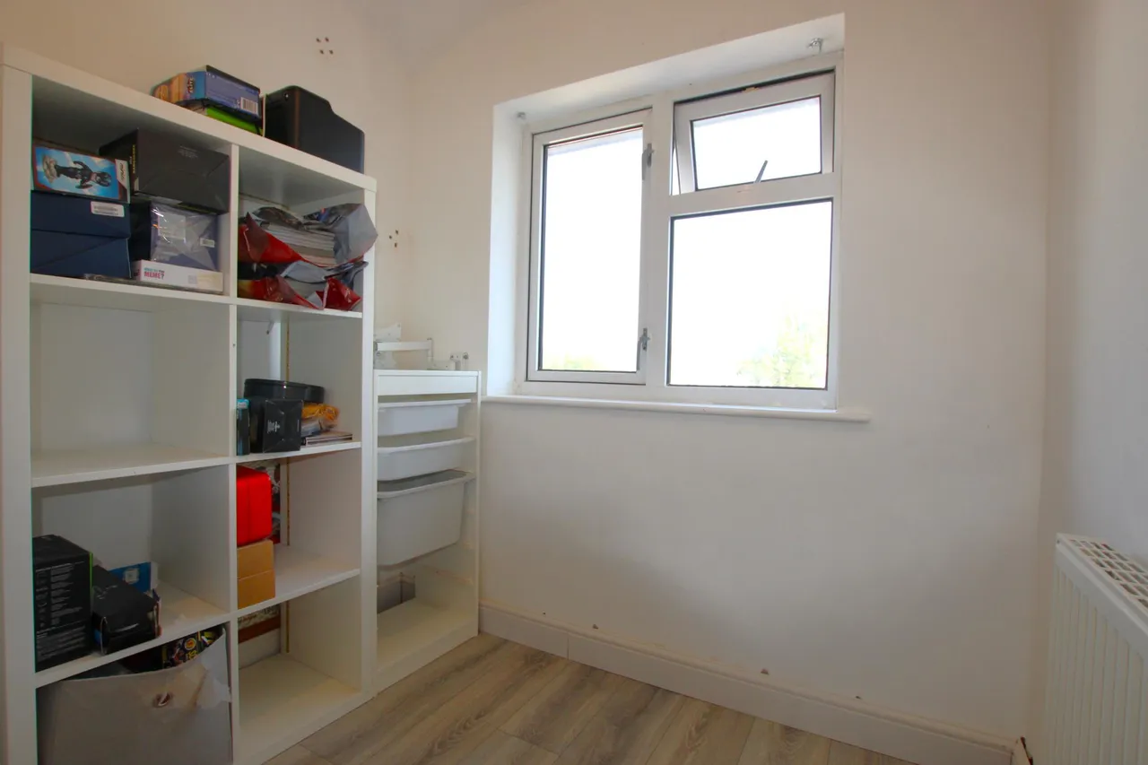 Talbot Road, Rushden, NN10, photo 8