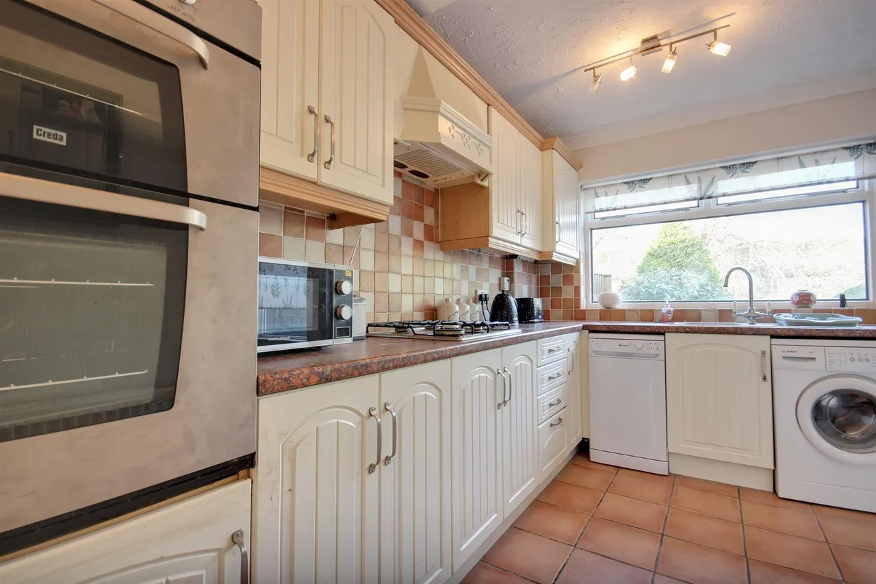 3 bed house for sale — Kingsley Drive, Willerby
