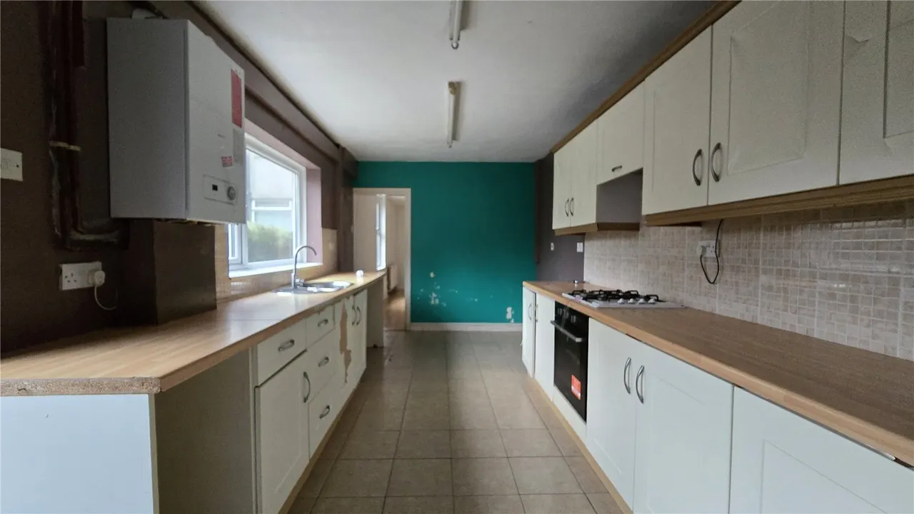 Maeshyfryd Road, Holyhead, LL65, photo 5