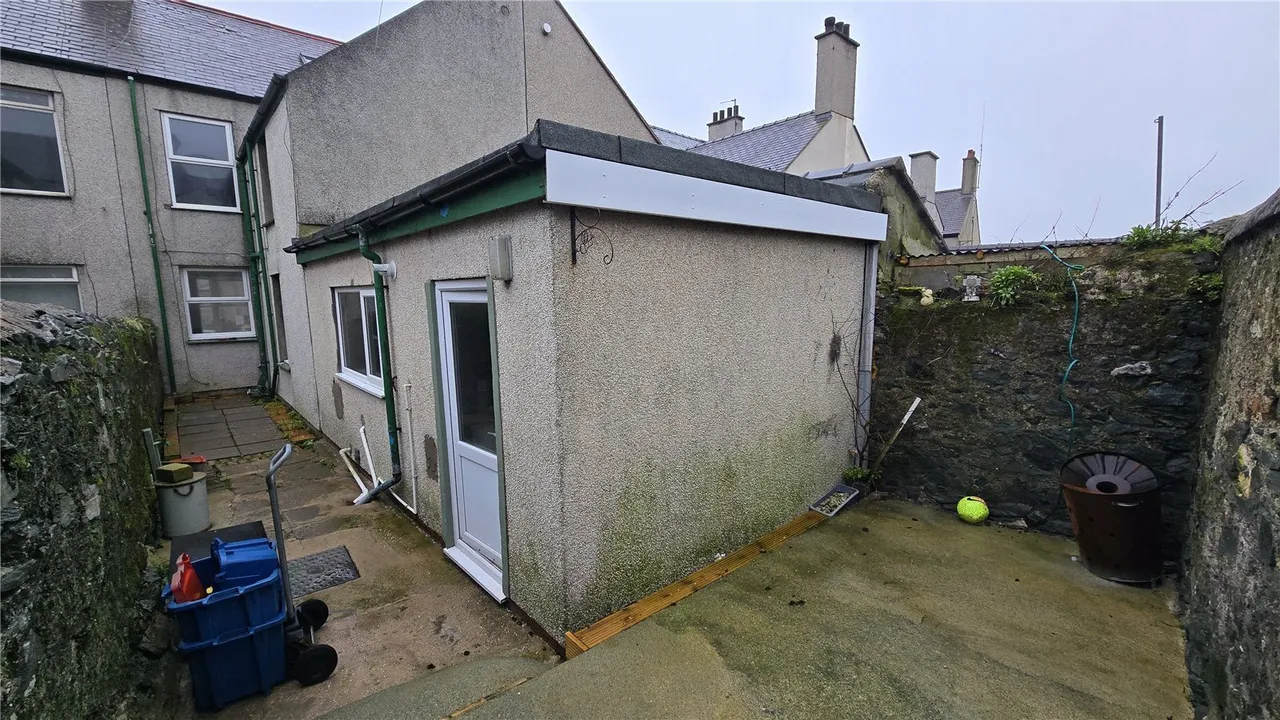 Maeshyfryd Road, Holyhead, LL65, photo 14