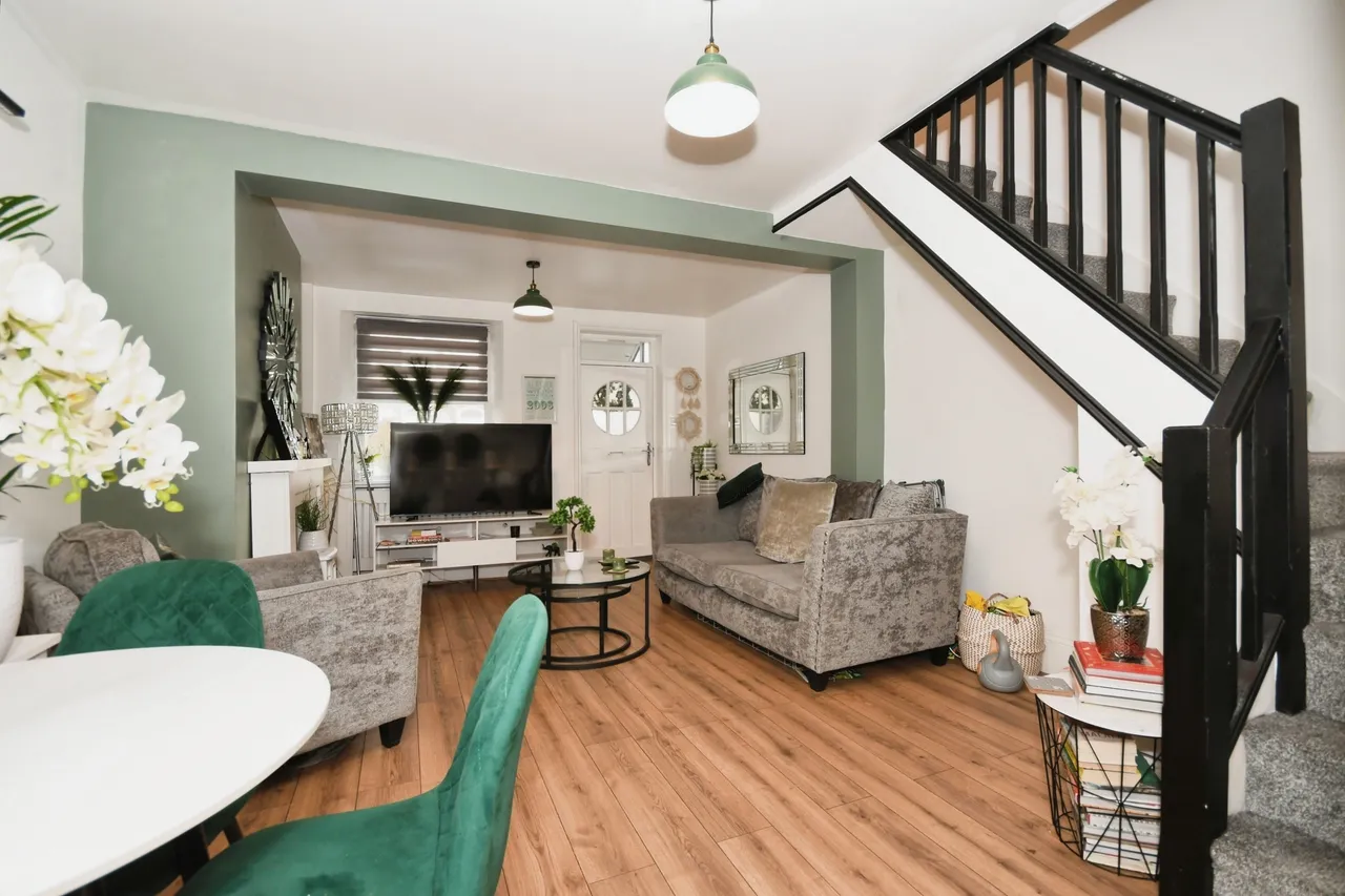 Hollins Street, Buxton, Derbyshire, SK17, photo 6
