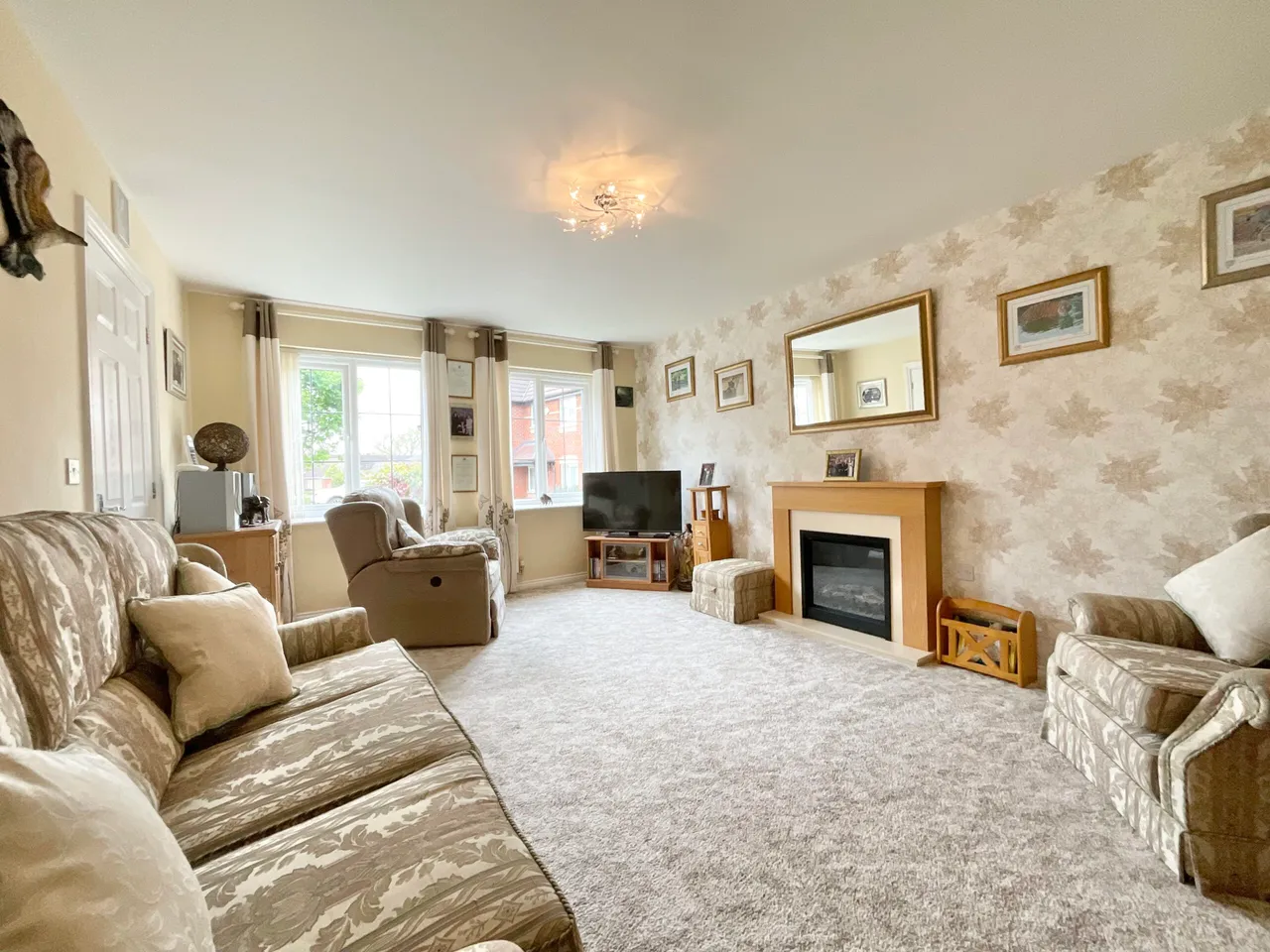 Hornbeam Close, Crewe, CW2, photo 5