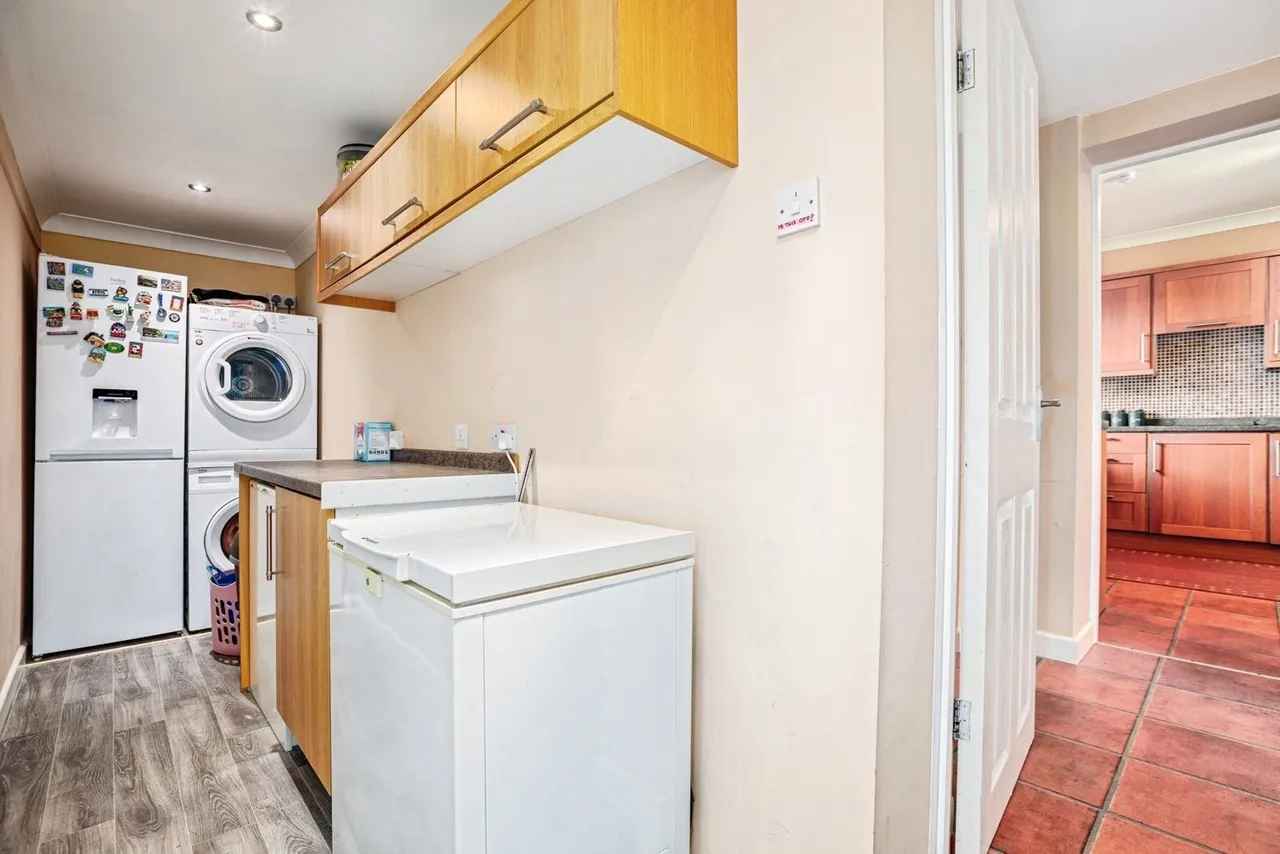 Mydroilyn, Lampeter, SA48, photo 5