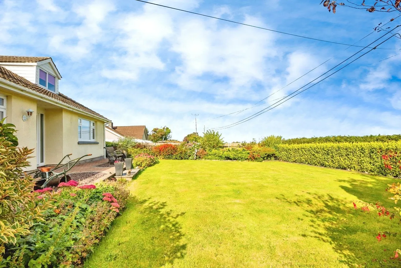 Mydroilyn, Lampeter, SA48, photo 20