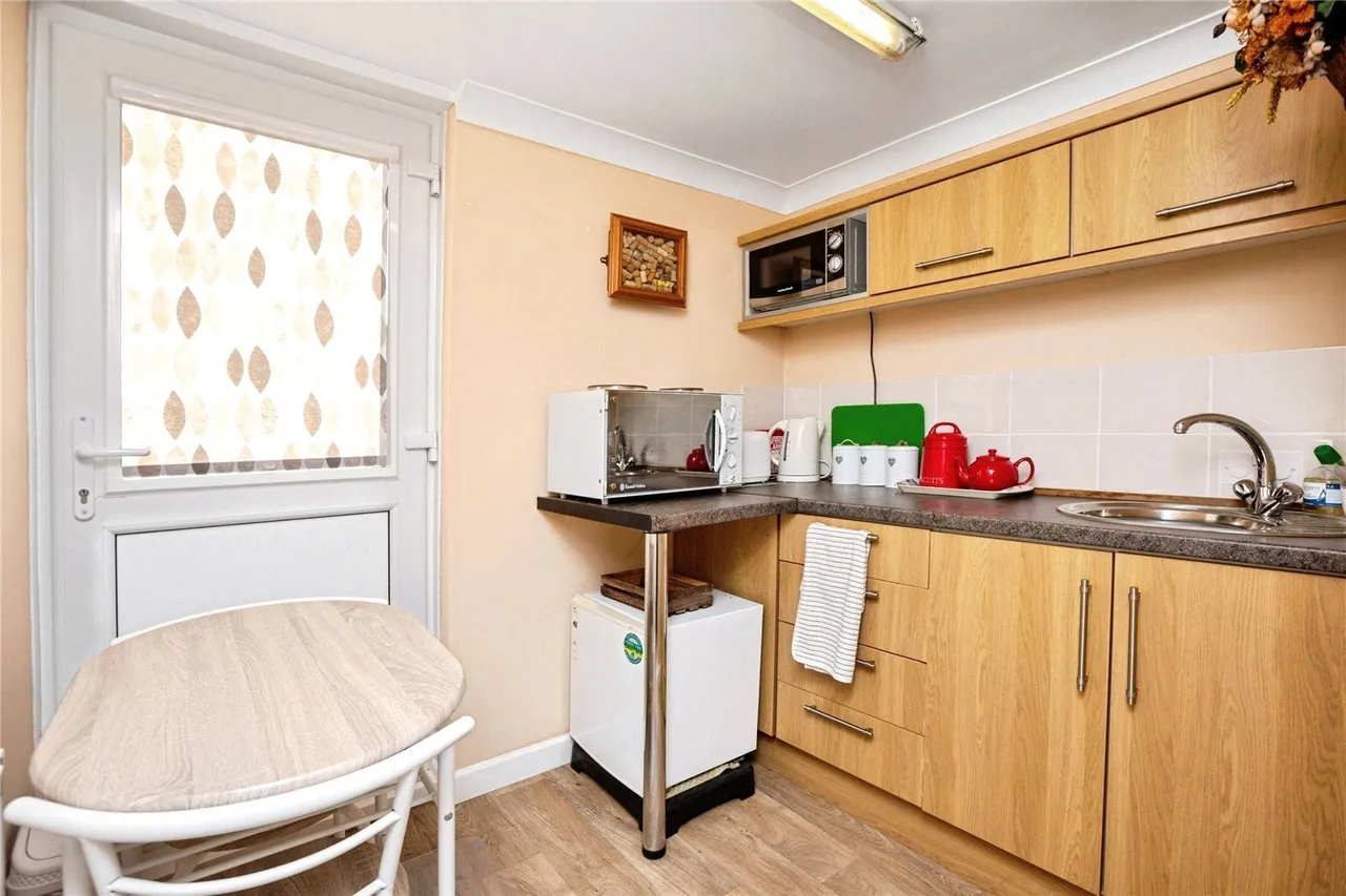 Mydroilyn, Lampeter, SA48, photo 17