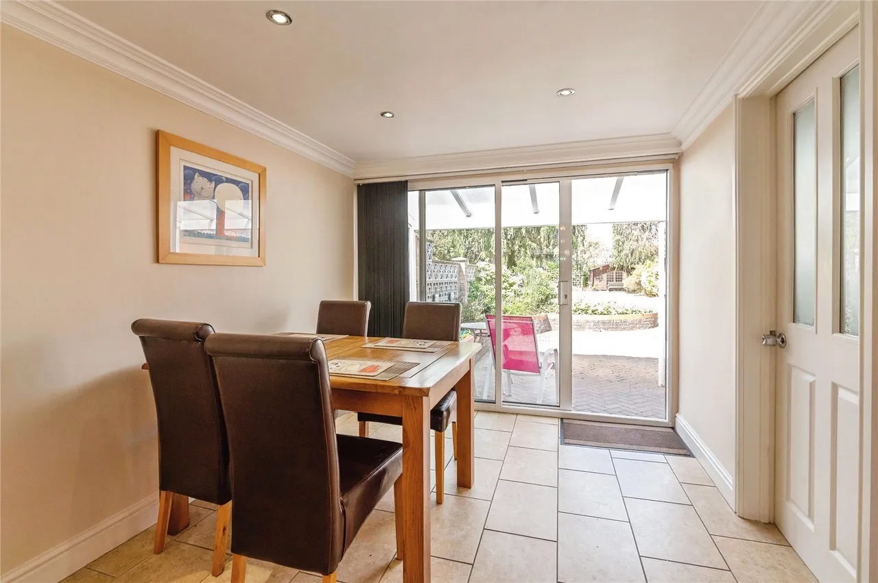 Long Lane, Grays, Essex, RM16, photo 8