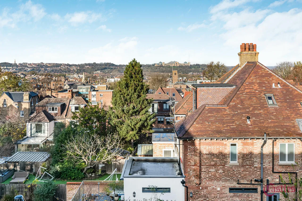 Dickenson Road, N8, photo 6
