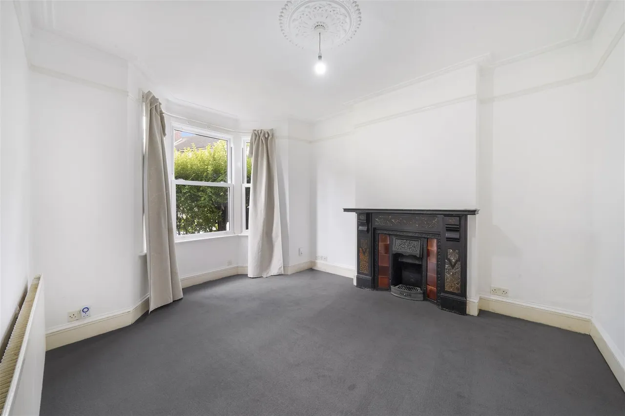 Herga Road, Harrow, HA3, photo 3