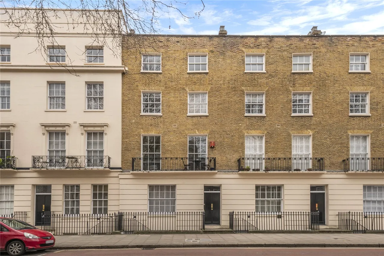 1 bed flat for sale, Albany Street, Regent's Park, NW1