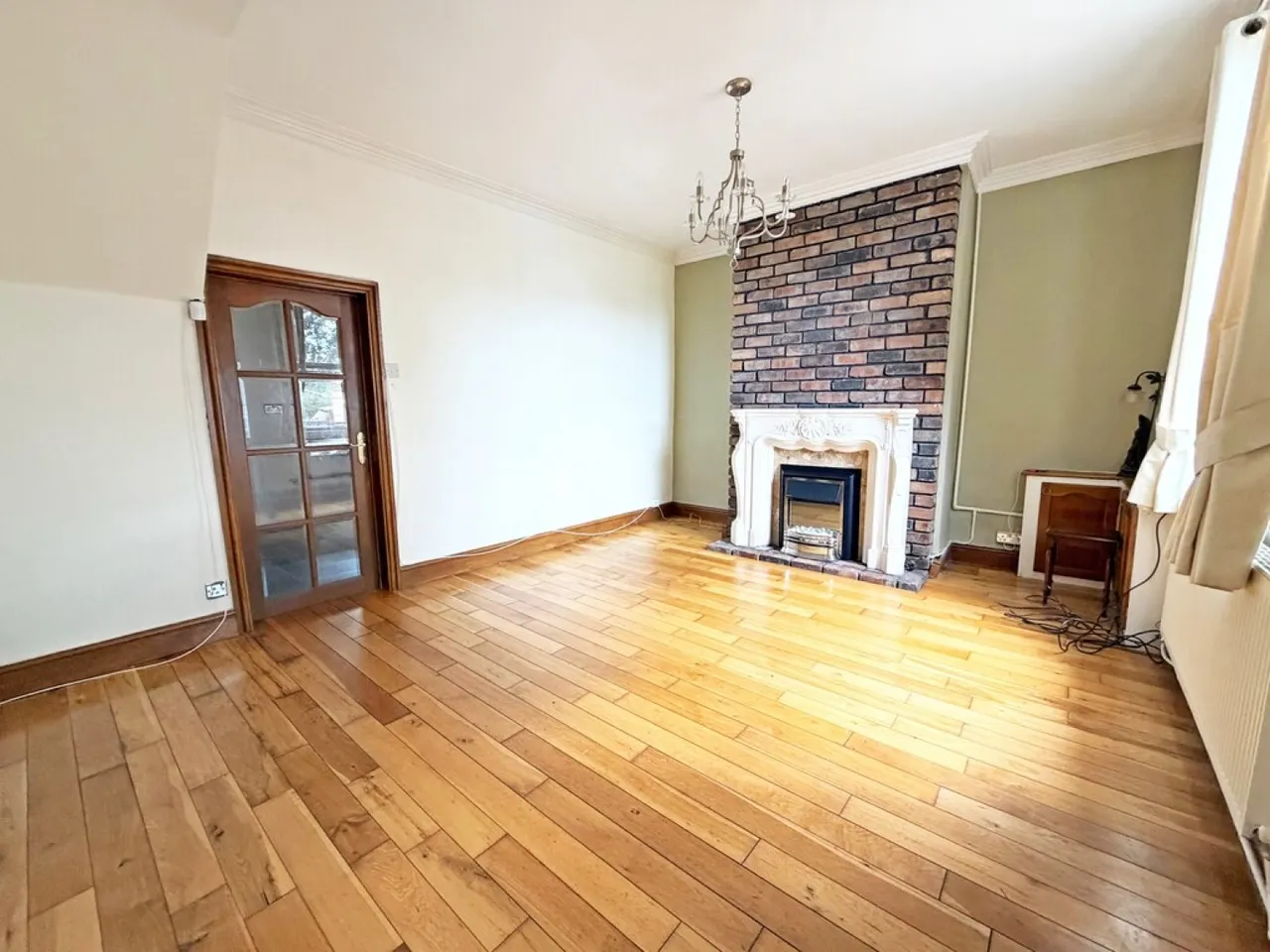 Lunts Heath Road, Widnes, WA8, photo 4