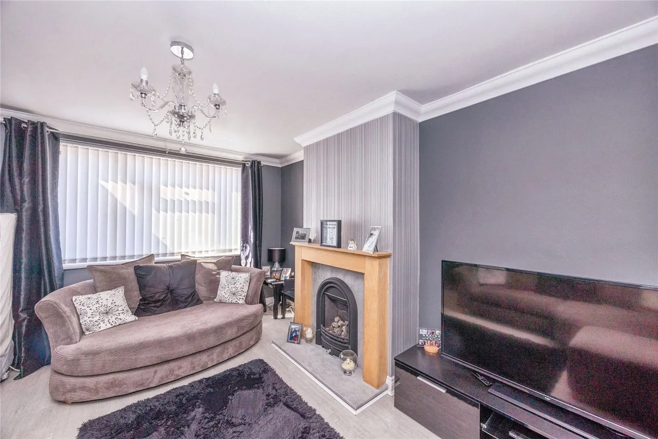 Littlegreen Avenue, Havant, PO9, photo 13