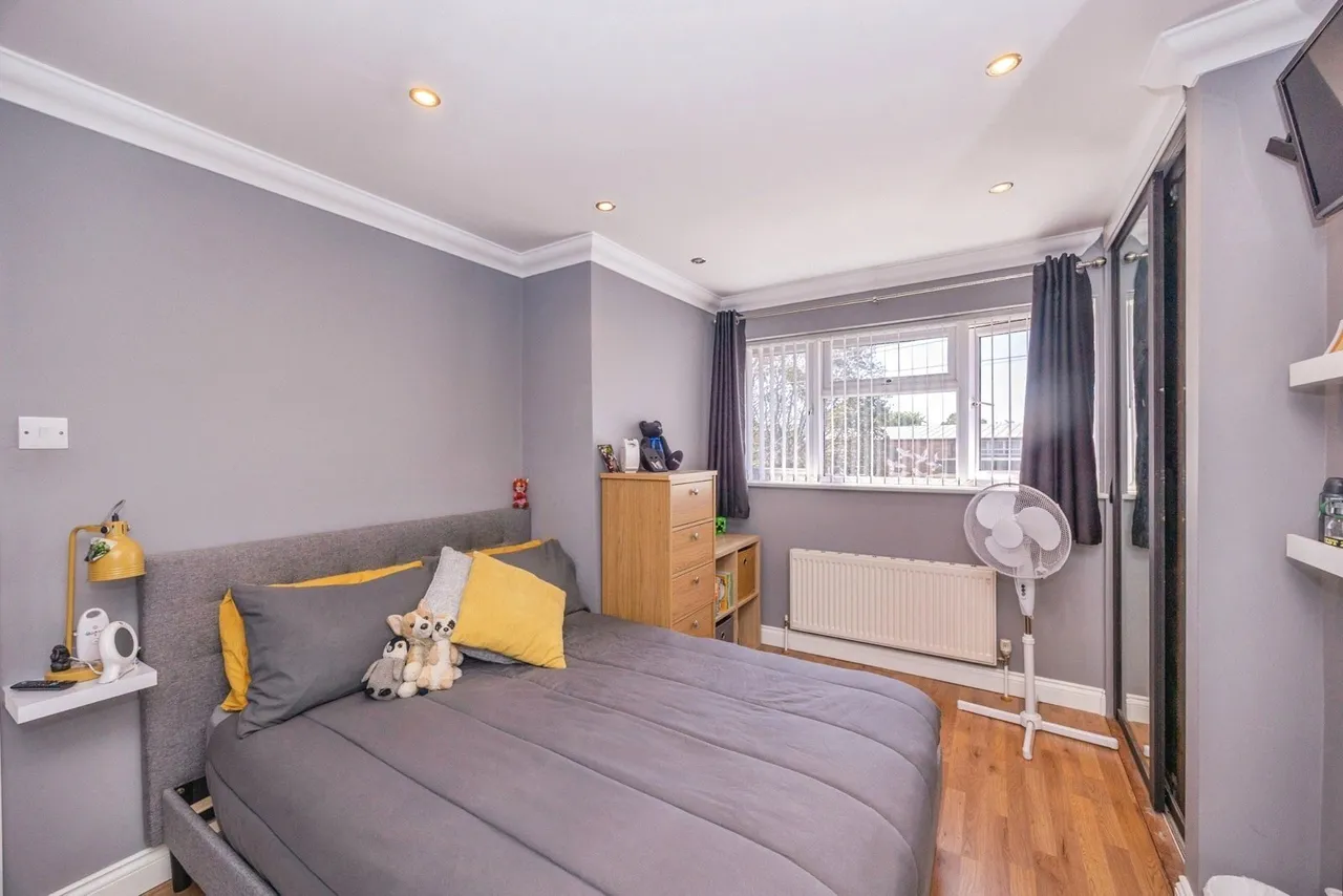 Littlegreen Avenue, Havant, PO9, photo 16
