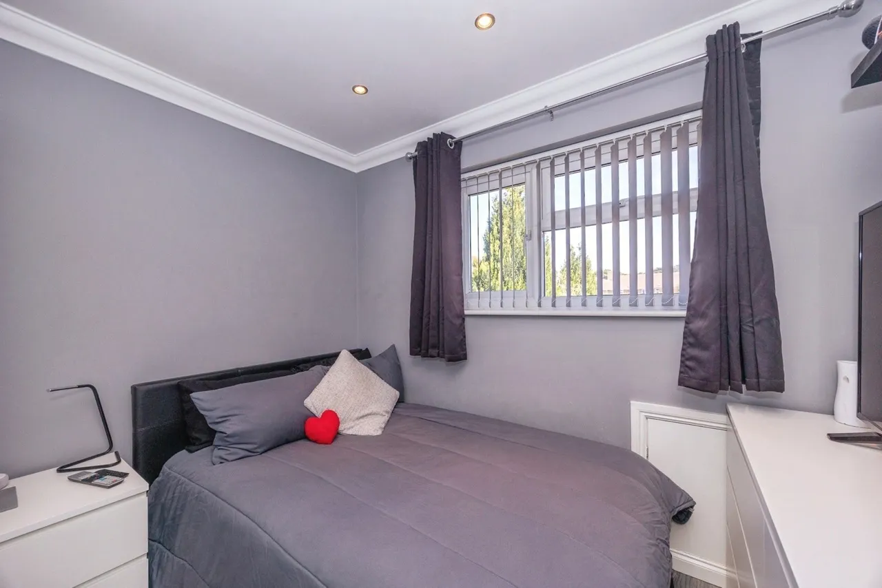 Littlegreen Avenue, Havant, PO9, photo 9