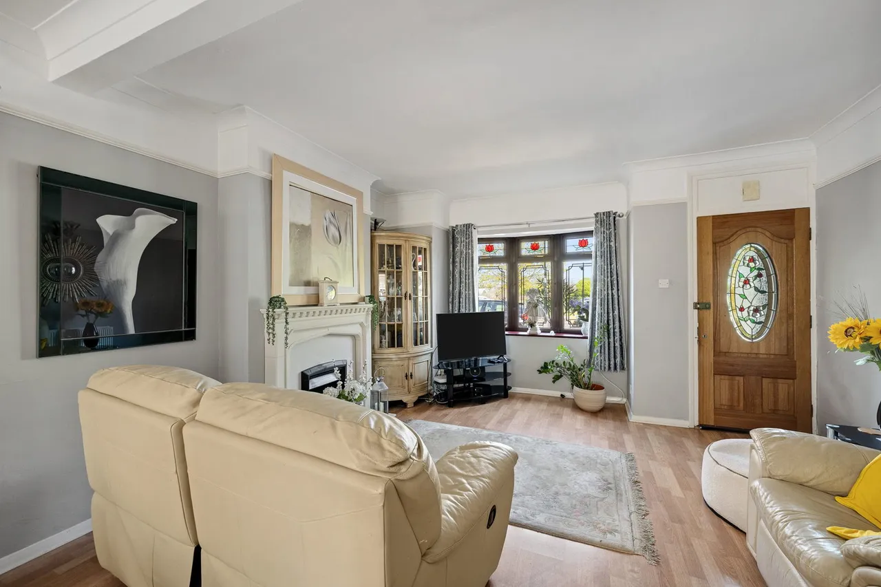 Swingate Lane, London, SE18 2HH, photo 4
