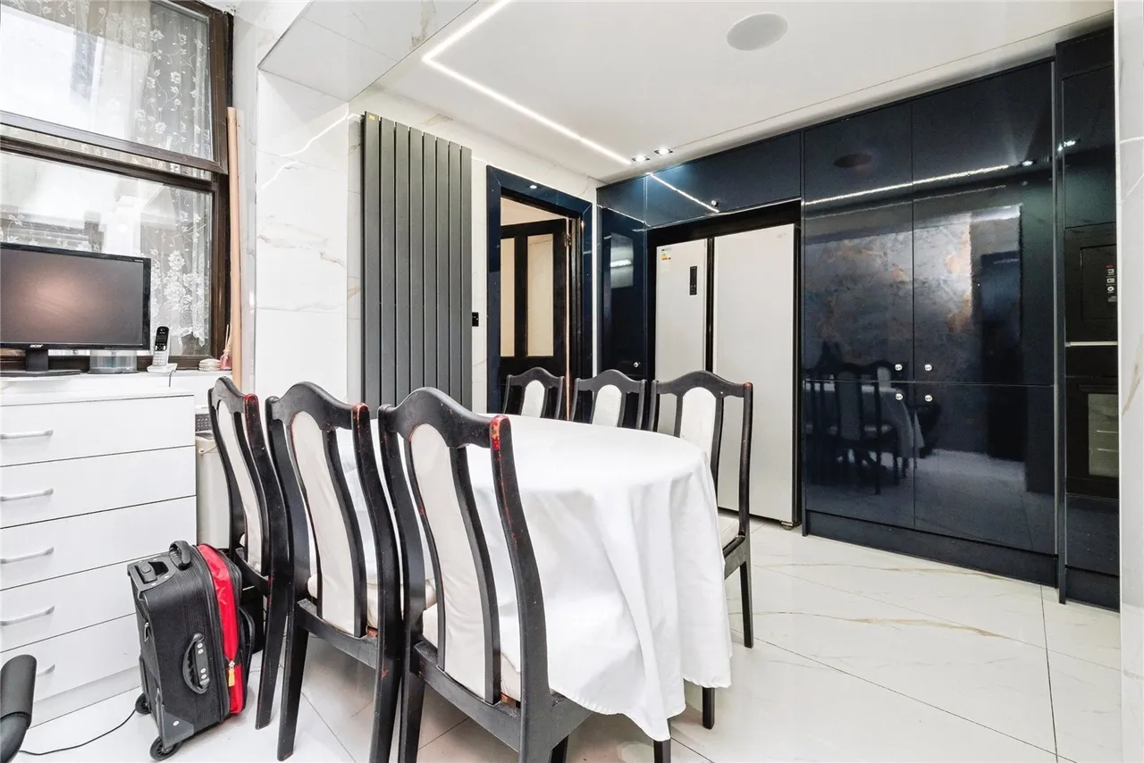 Caledon Road, East Ham, London, E6, photo 13