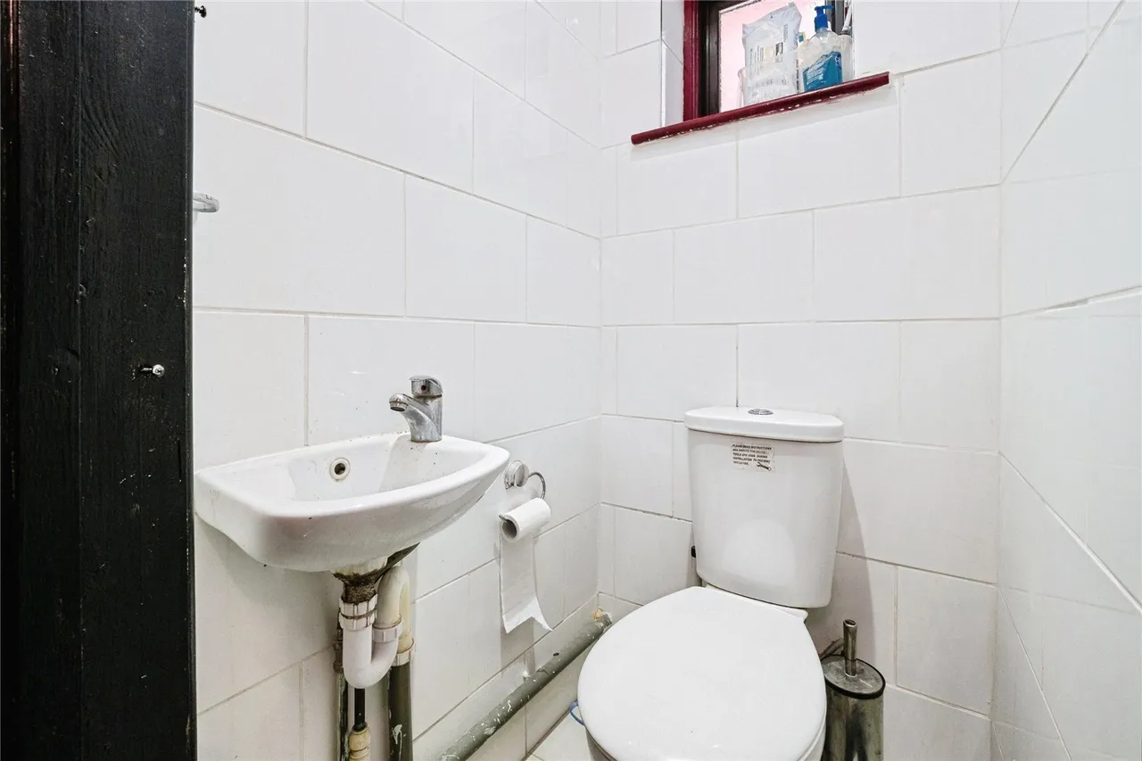 Caledon Road, East Ham, London, E6, photo 22
