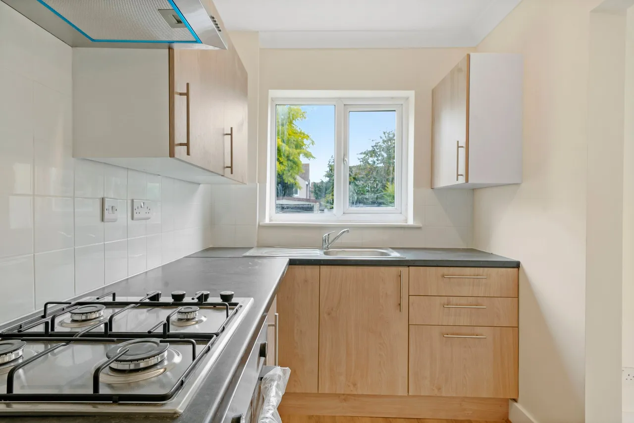James Road, Dartford, Kent, DA1 3NE, photo 5