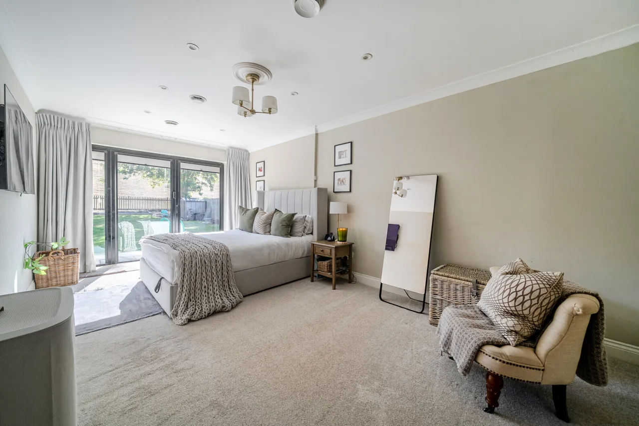 Coppermill Road, Wraysbury, TW19, photo 5