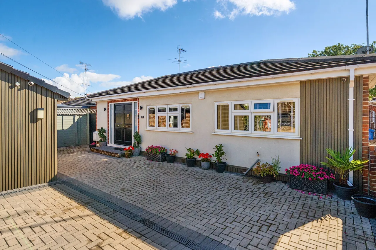 Coppermill Road, Wraysbury, TW19, photo 17