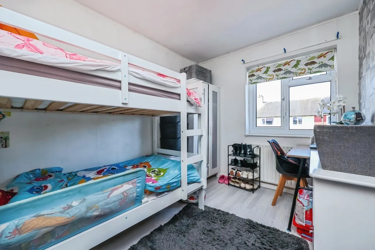 Waterdown Road, Clifton, Nottingham, NG11, photo 15
