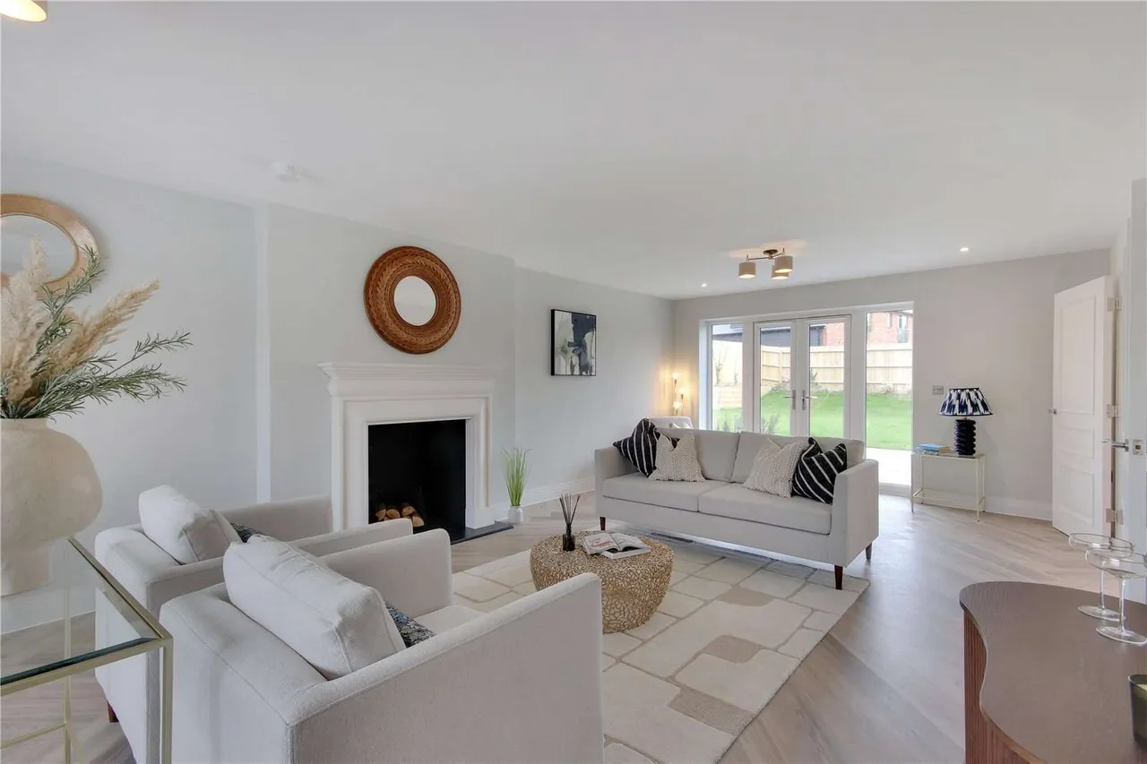 Brook Place, Cranbrook Road, Frittenden, Kent, TN17 2FA, photo 6