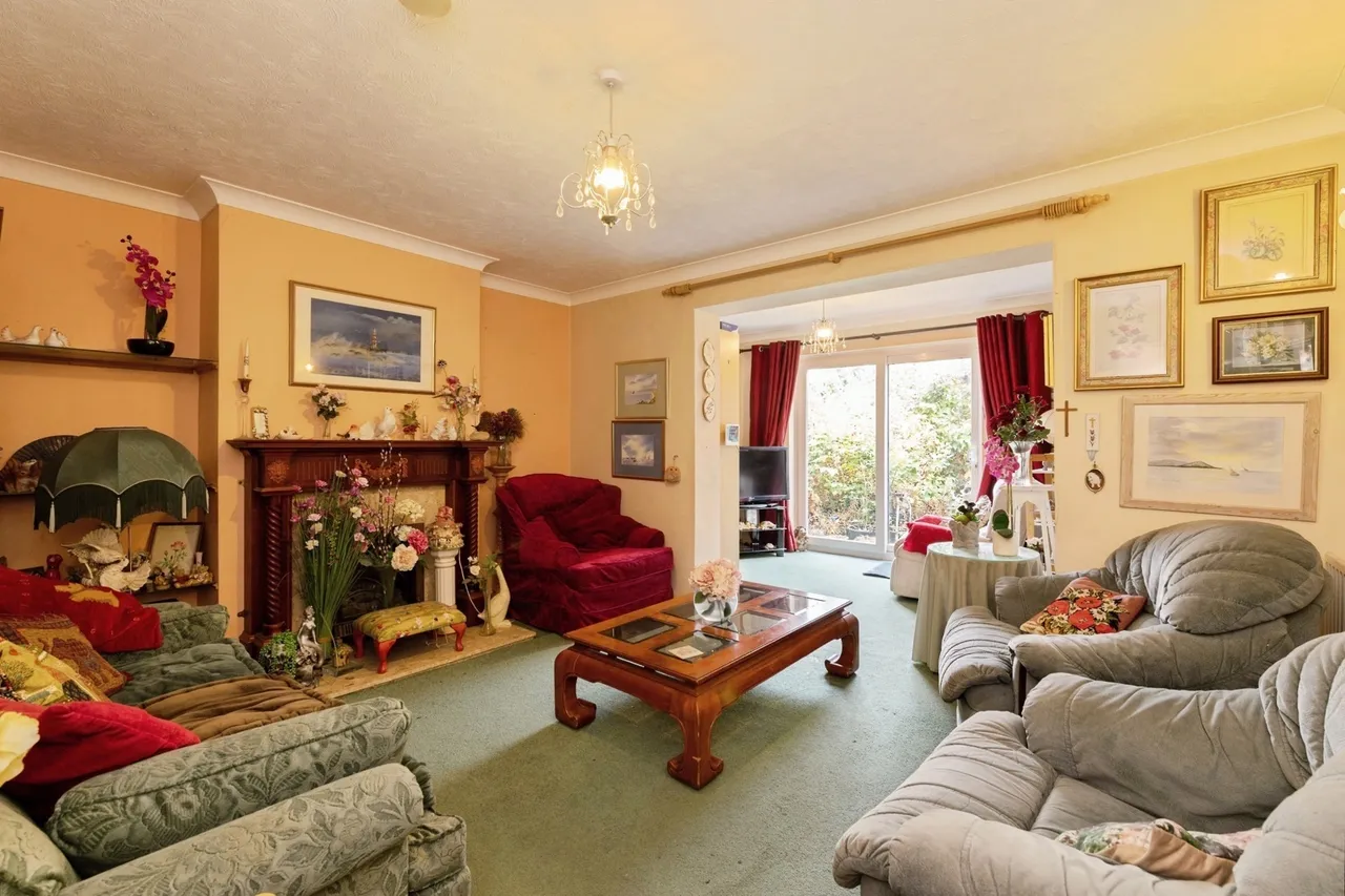 Westbury, ROCHFORD, Essex, SS4, photo 4