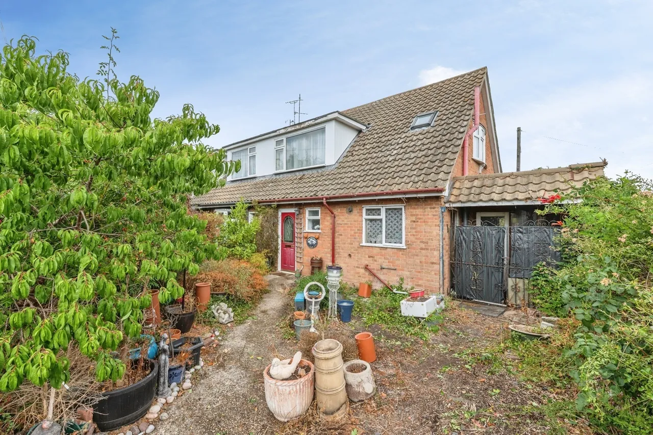 5 bed house for sale — Westbury, ROCHFORD, Essex, SS4