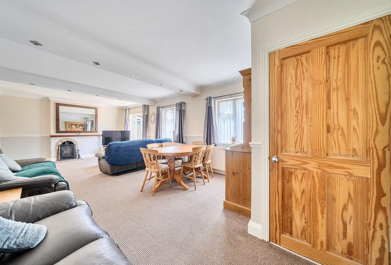 Camomile Avenue, Mitcham, CR4 3HT, photo 14