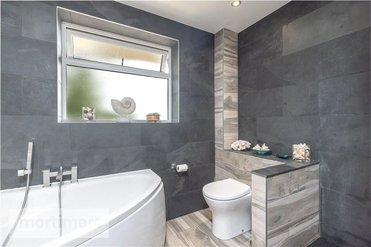 Hollowhead Avenue, Wilpshire, BB1, photo 23