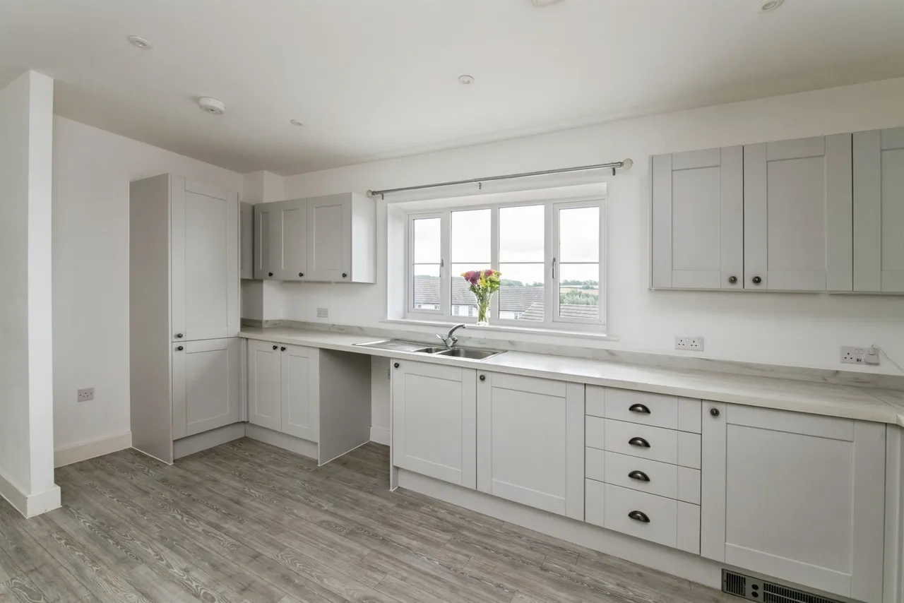Hawthorn Place, Uffculme, Cullompton, photo 3