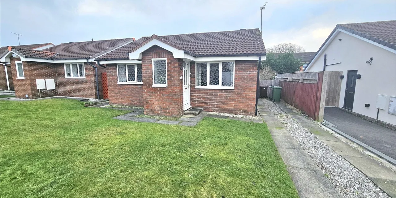 Copeland Close, Pensby, CH61, photo 12