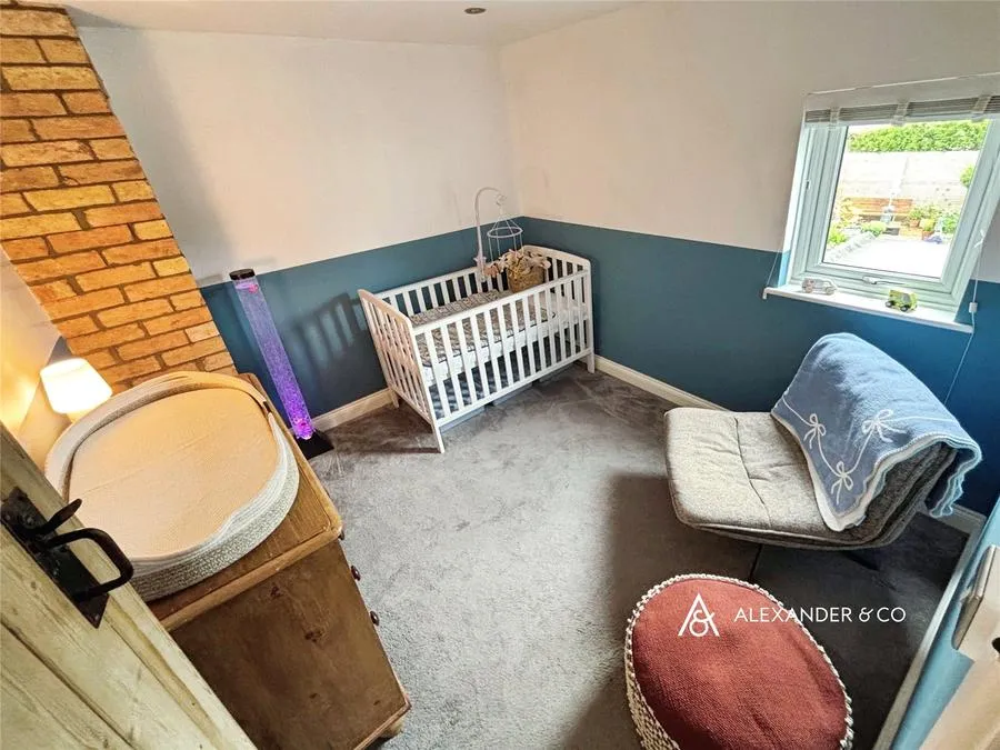 Winslow Road, Great Horwood, MK17, photo 11