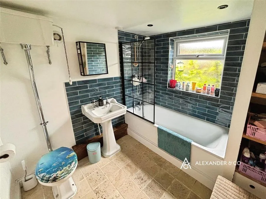 Winslow Road, Great Horwood, MK17, photo 7