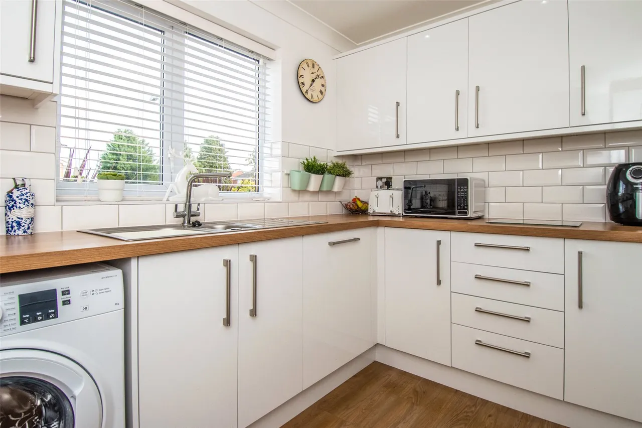 Woburn Close, Bromsgrove, Worcestershire, B61 7PW, photo 4
