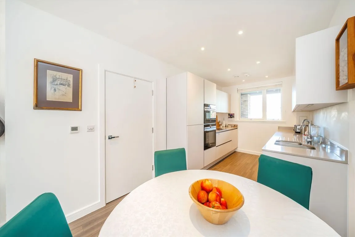 Bollo Bridge Road, W3, photo 4