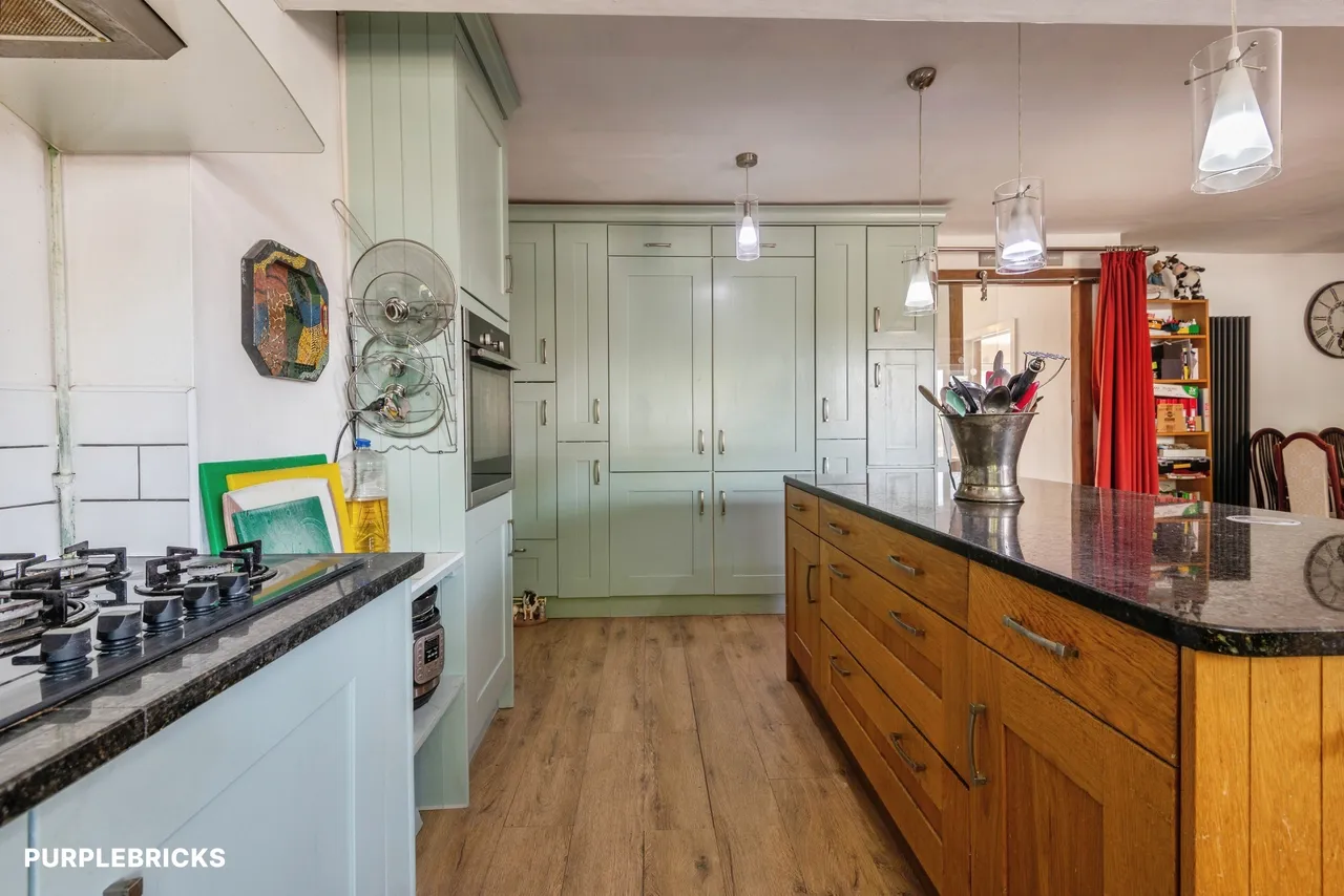 Ashcott Drive, Burnham-On-Sea, TA8, photo 4