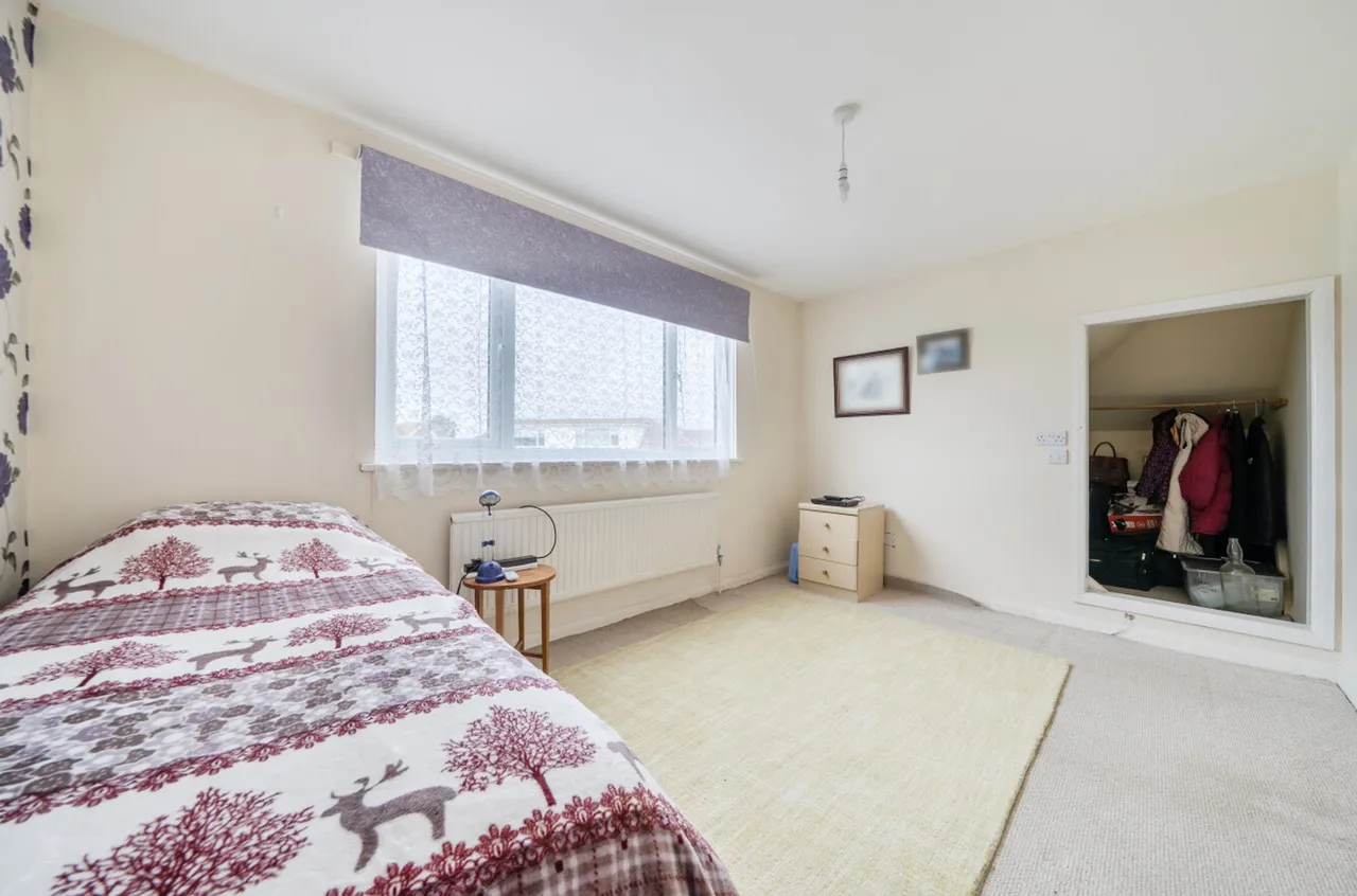 Gill Way, Selsey, PO20, photo 13