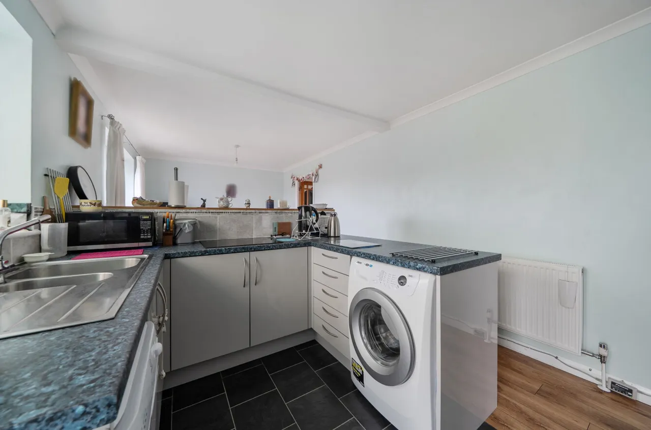 Gill Way, Selsey, PO20, photo 6
