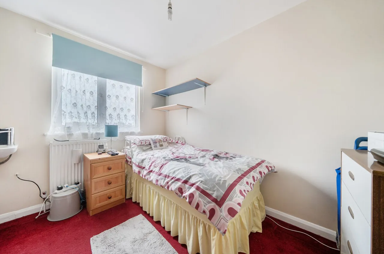 Gill Way, Selsey, PO20, photo 14