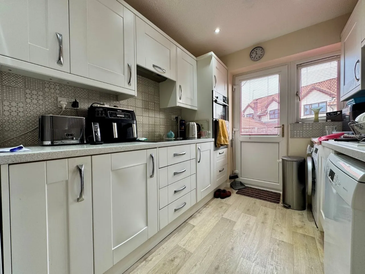Kingshill Gardens, Nailsea, BS48, photo 2