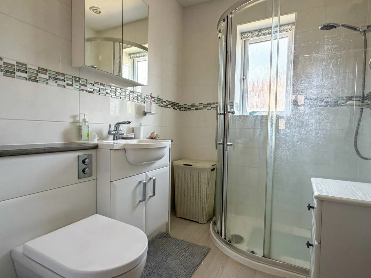 Kingshill Gardens, Nailsea, BS48, photo 6