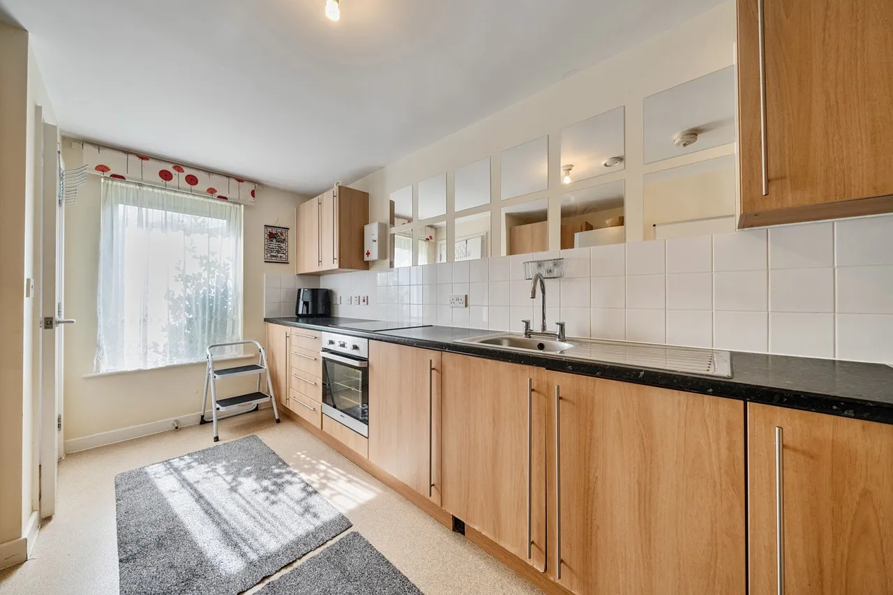 Fitzpatrick Road, SW9, photo 18