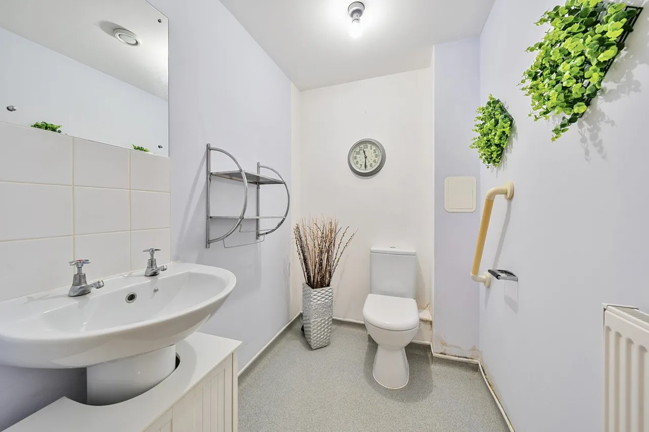 Fitzpatrick Road, SW9, photo 9